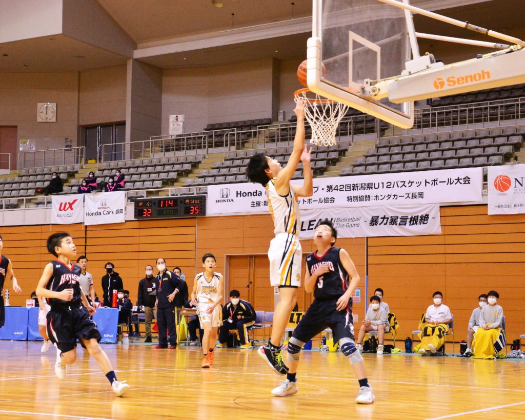 女子 浜浦ウィンドガールズ 男子 春日山モルツ U12新潟県バスケットボール大会で優勝 スタンダード新潟 地域密着型スポーツマガジン Standard